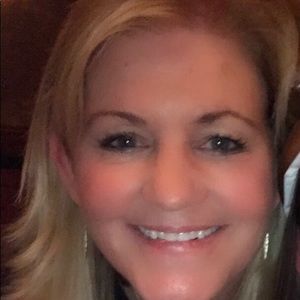 Meet your Posher, Ellen